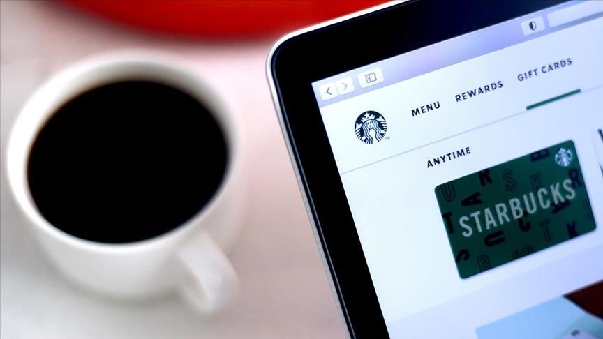 Starbucks готовится к увольнениям в своей корпоративной команде