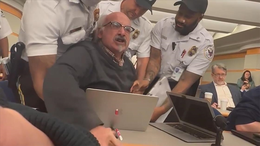 Sınır Tanımayan Gazeteciler'den, Blinken'ın basın toplantısında gazetecinin zorla çıkarılmasına tepki