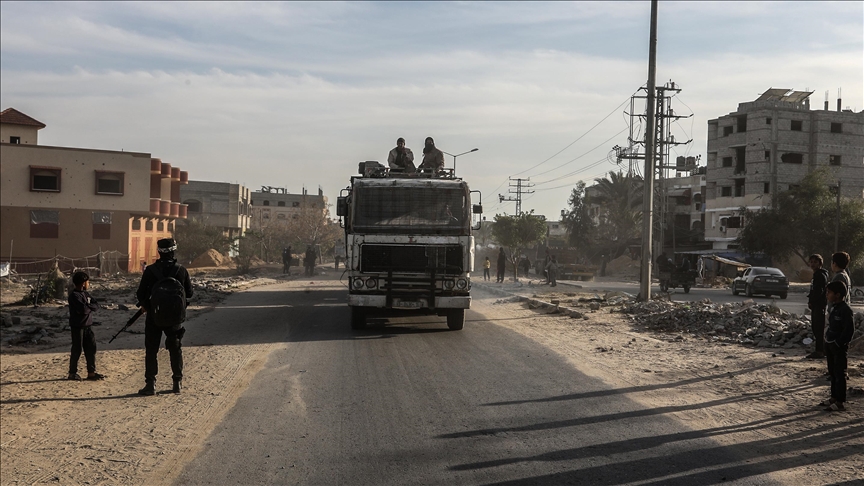 UN agencies begin delivering aid to Gaza amid cease-fire