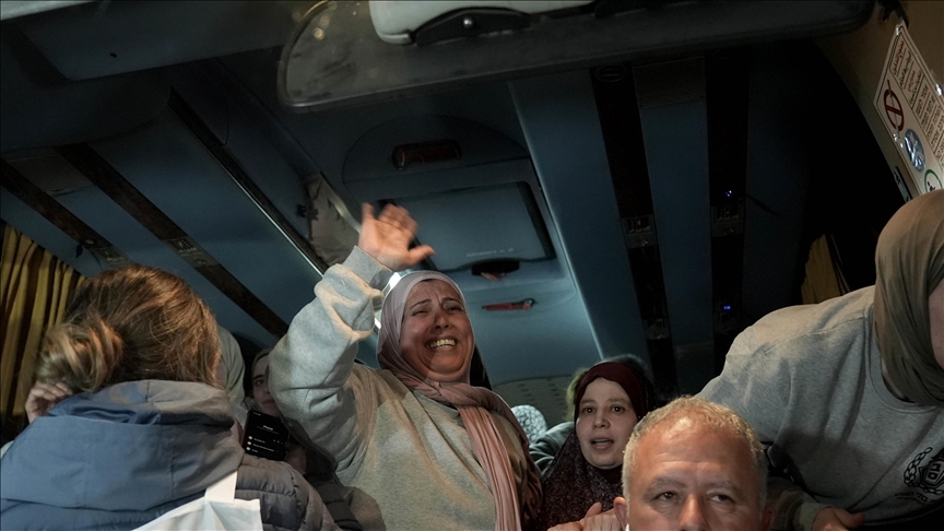 الأسيرة رغد عمرو: المقاومة قدمت هدايا للإسرائيليات ونحن تم جرنا من شعورنا (مقابلة)