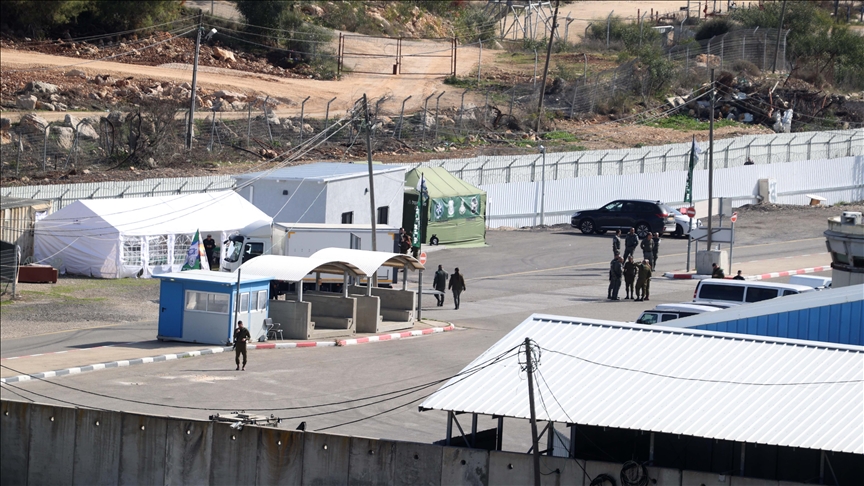 Israel expected to release 200 Palestinians in exchange for 4 Israeli women soldiers: Hamas official Israel expected to release 200 Palestinians in exchange for 4 Israeli women soldiers: Hamas official