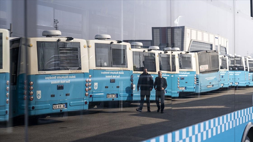 Ankara'da özel halk otobüsleri, 1 Şubat'tan itibaren ücretsiz, abonman, indirimli yolcu taşımama kararı aldı