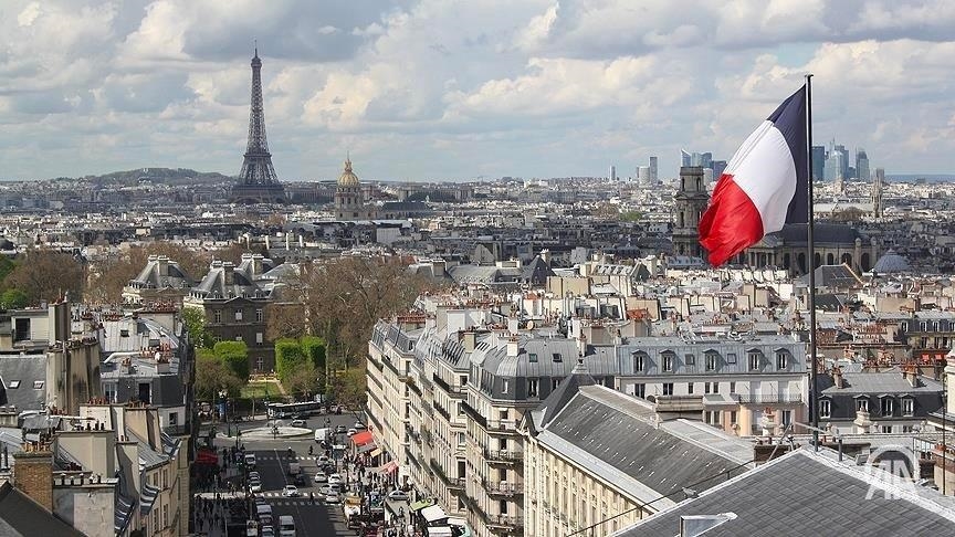 Les cendres de Milan Kundera et de sa femme rapatriées en République tchèque