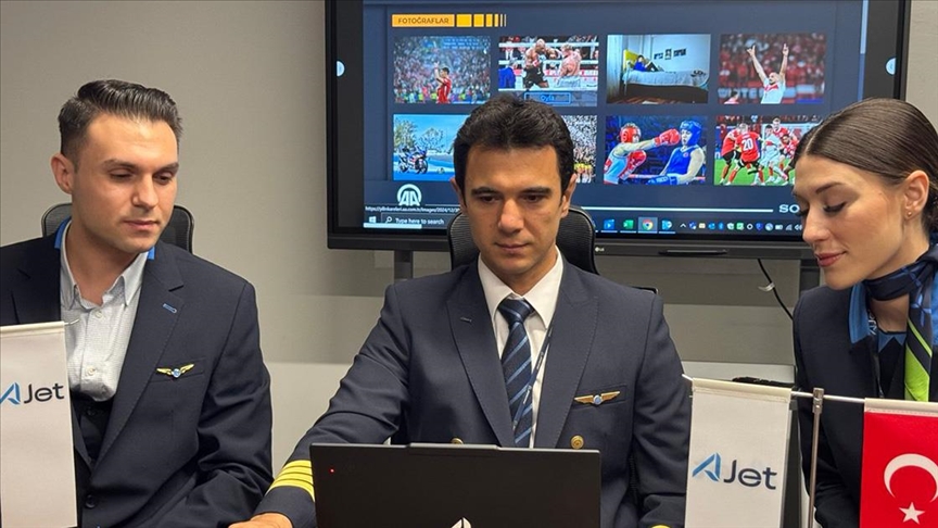 AJet uçuş ekibi, AA'nın "Yılın Kareleri" oylamasında tercihlerini yaptı