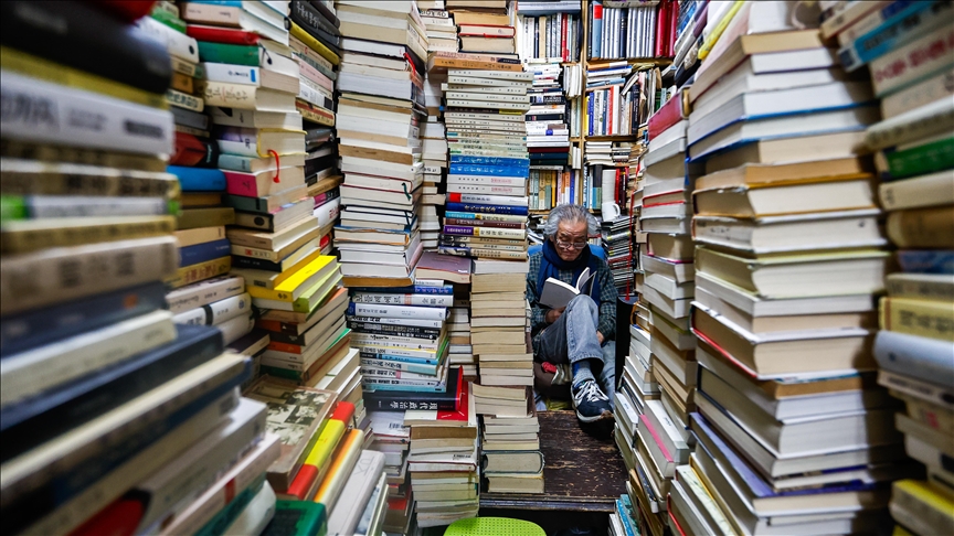 Libraria me mbi 30 mijë libra të përdorur në Seul, atraksion për libërdashësit