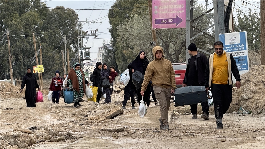 2,000 Palestinian families displaced from Jenin refugee camp amid Israeli military offensive: Official