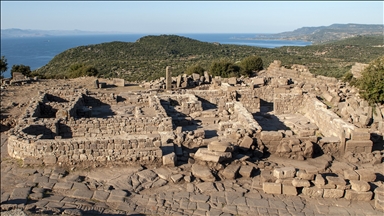 Türkiye, në qytetin antik Assos gjendet mozaik 2200 vjeçar dhe varr monumental 1800 vjeçar