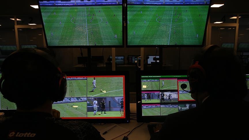 Norwegian football clubs vote to drop Video Assistant Referee system