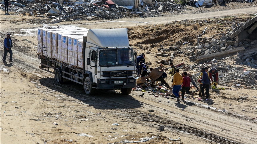 Only 861 aid trucks reach northern Gaza out of 1,200 due to Israeli obstructions