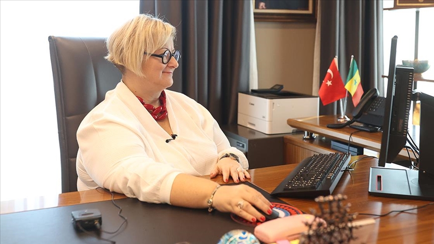 Türkiye'nin Dakar Büyükelçisi Sağman favori AA karelerini seçti