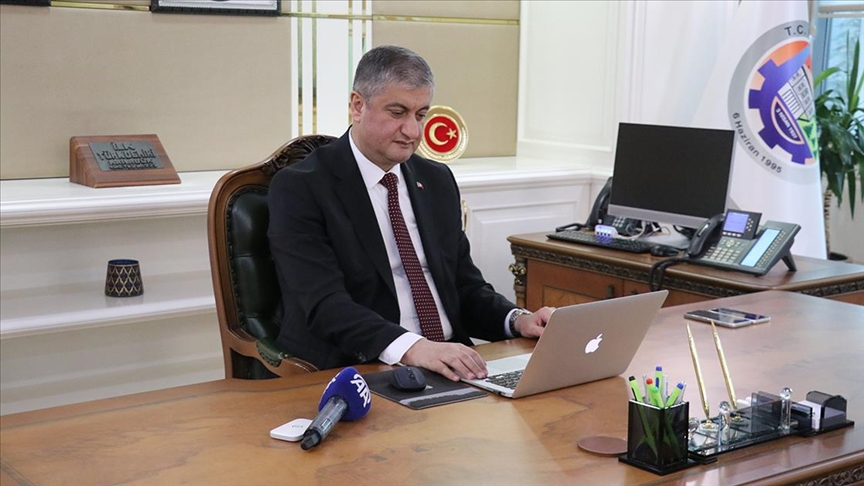 Karabük Valisi Yavuz, AA'nın "Yılın Kareleri" oylamasına katıldı