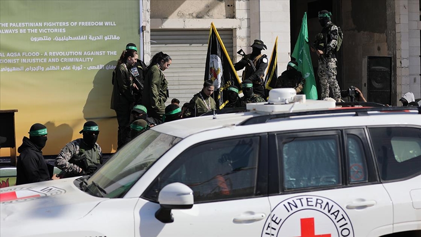 Esir takasının ikinci turunda Gazze’deki 4 İsrailli kadın esir asker serbest bırakıldı