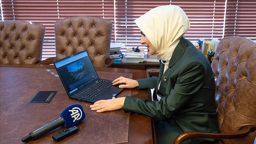 Aile ve Sosyal Hizmetler Bakanı Göktaş, AA'nın "Yılın Kareleri" oylamasına katıldı