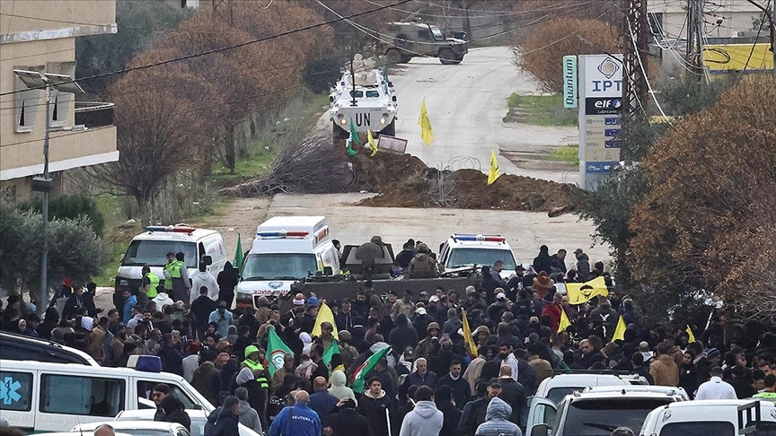 Lübnan'ın güneyinde İsrail'in saldırıları sonucu 22 kişi hayatını kaybetti