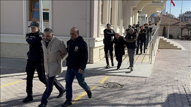 Konya'da binanın çökmesiyle ilgili yakalanan 6 şüpheli adliyede