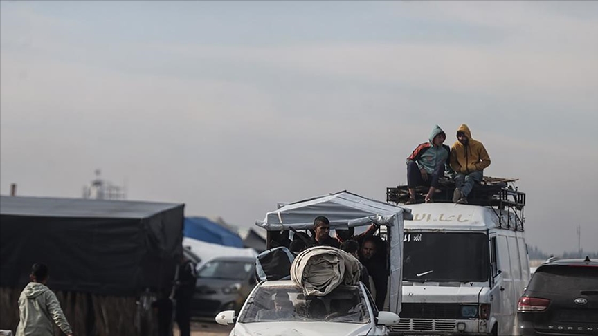 İsrail’in zorla yerinden ettiği 423 binden fazla Filistinli Gazze’nin kuzeyine döndü