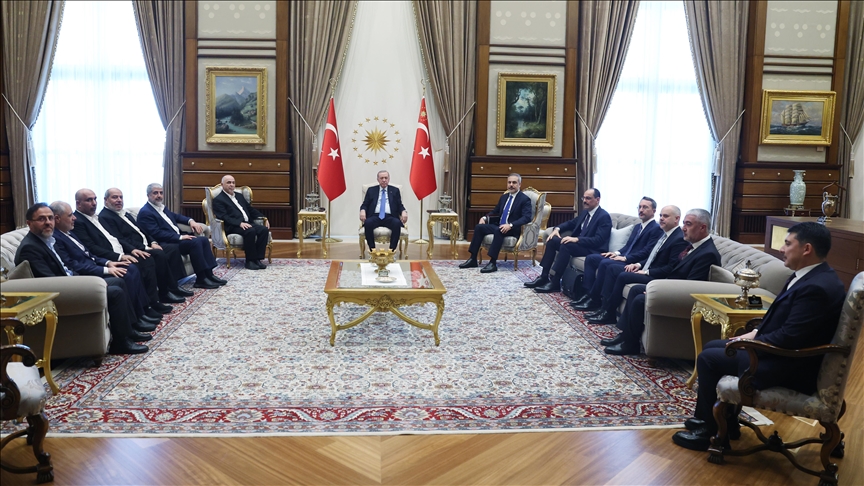 Turkish president hosts Hamas delegation in Ankara
