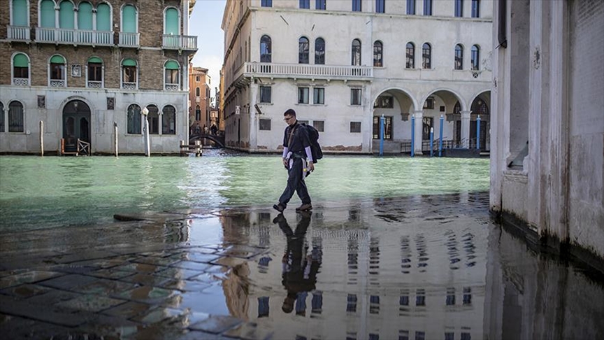 Plima izazvala plavljene ulica Venecije