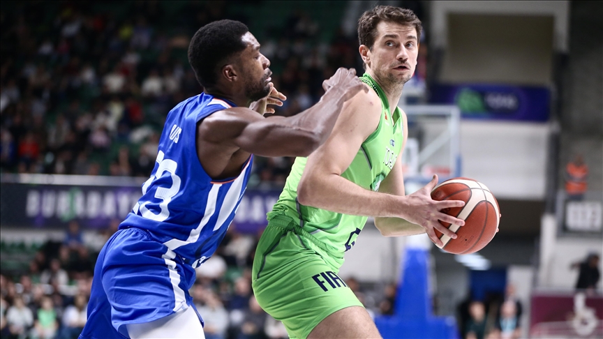 TOFAŞ, konuk ettiği Portekiz ekibi Porto'ya mağlup oldu