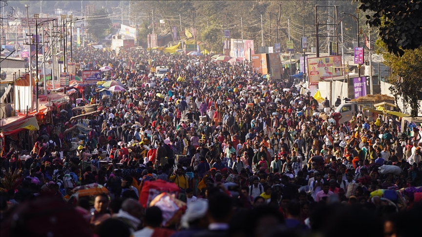 Stampede at Maha Kumbh Hindu festival kills 30 in India