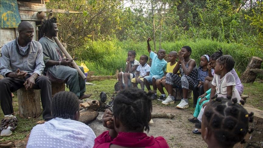 Рассказывание историй - одно из древнейших занятий в Африке