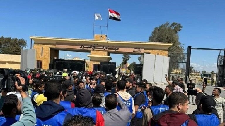 مصر.. "احتشاد شعبي" أمام معبر رفح الجمعة لرفض تهجير الفلسطينيين