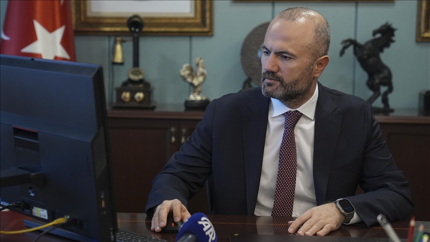 PTT AŞ Genel Müdürü Gülten, AA'nın "Yılın Kareleri" oylamasında tercihlerini yaptı