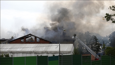 4 helicopters battle major fire in northwest Moscow