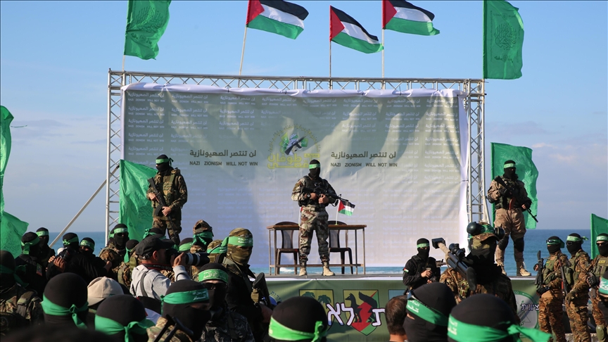 Al-Qassam Brigades hands over 2 out of 3 Israeli hostages in Khan Younis to Red Cross