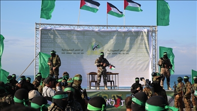 Al-Qassam Brigades hands over 2 out of 3 Israeli hostages in Khan Younis to Red Cross 