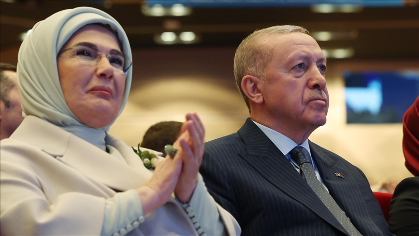 Emine Erdoğan'dan AK Parti İstanbul İl Kadın Kolları 7. Olağan Kongresi'ne ilişkin paylaşım
