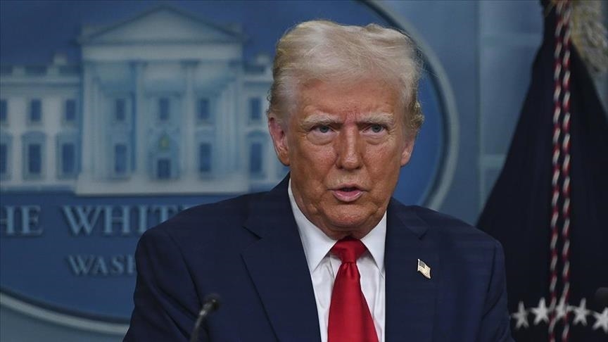 Trump impose des droits de douane au Mexique, au Canada et à la Chine