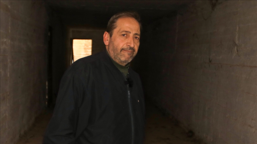 Hama Katliamı'nda henüz çocukken tutulduğu fabrikaya 43 yıl sonra giren Arefe, unutmadığı vahşeti anlattı