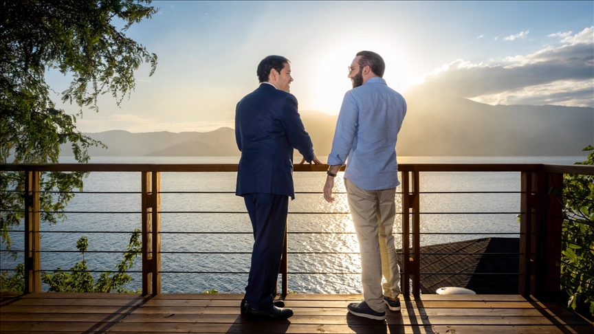 Bukele ofrece a Estados Unidos “la oportunidad de externalizar parte de su sistema penitenciario”