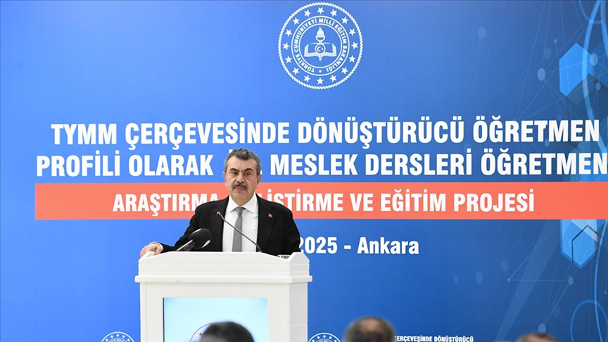 Bakan Tekin: Öğretmen başına düşen öğrenci sayısı itibarıyla da dünya ortalamalarının üstündeyiz