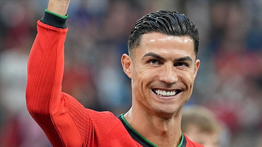 Portekizli yıldız Ronaldo: Tüm zamanların en iyi futbolcusu olduğumu düşünüyorum