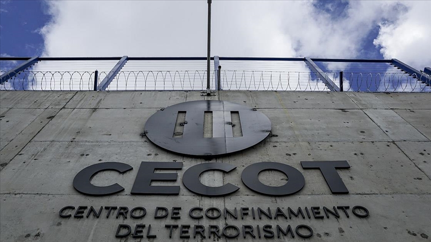 El Salvador, ABD'den suçluları "ücret karşılığında" mega hapishanesinde barındırmaya hazır