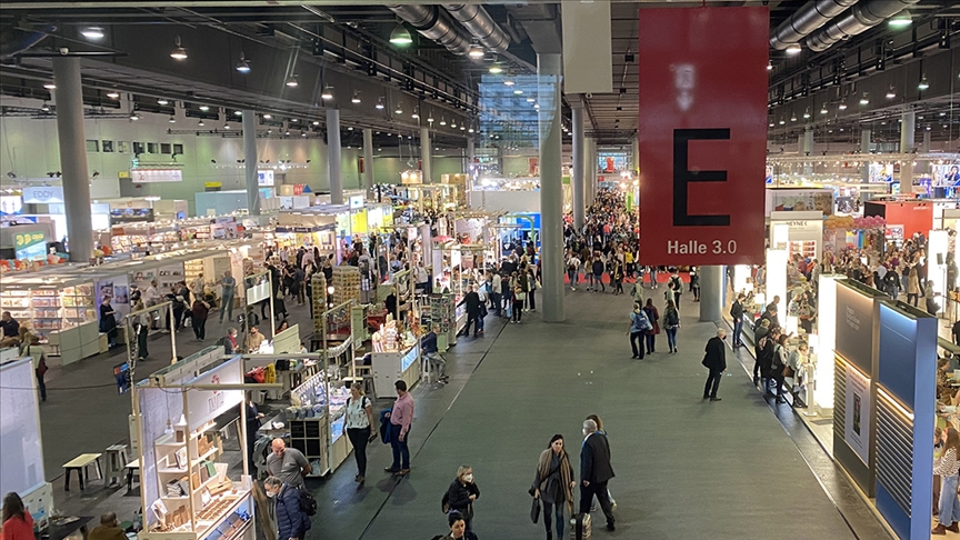 Yayıncılar, Frankfurt Kitap Fuarı'na boykot çağrısı yaptı
