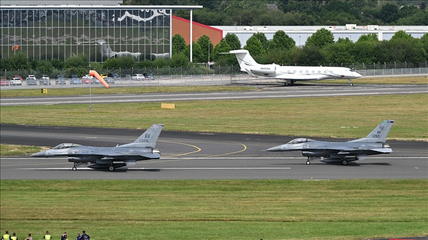 2 US F-35 fighters make unscheduled landing at Japanese airport