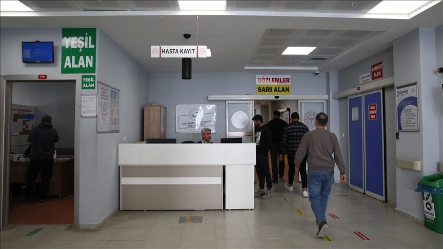 Hatay'da depremden 1 ay sonra açılan hastanede 35 bin poliklinik hizmeti verildi