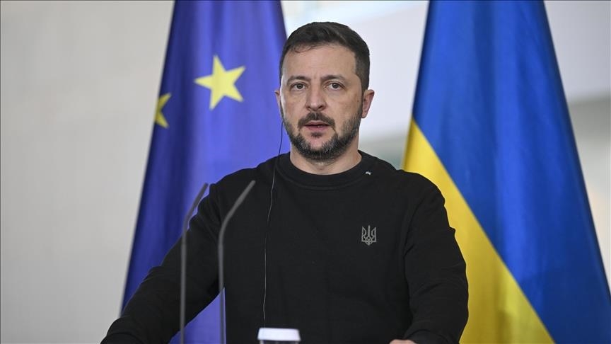 Zelenski çağrıda bulundu! ''Putin ve barış arasında seçim yapılmalı'' Zelenski ponovo produžio vanredno stanje i mobilizaciju u Ukrajini