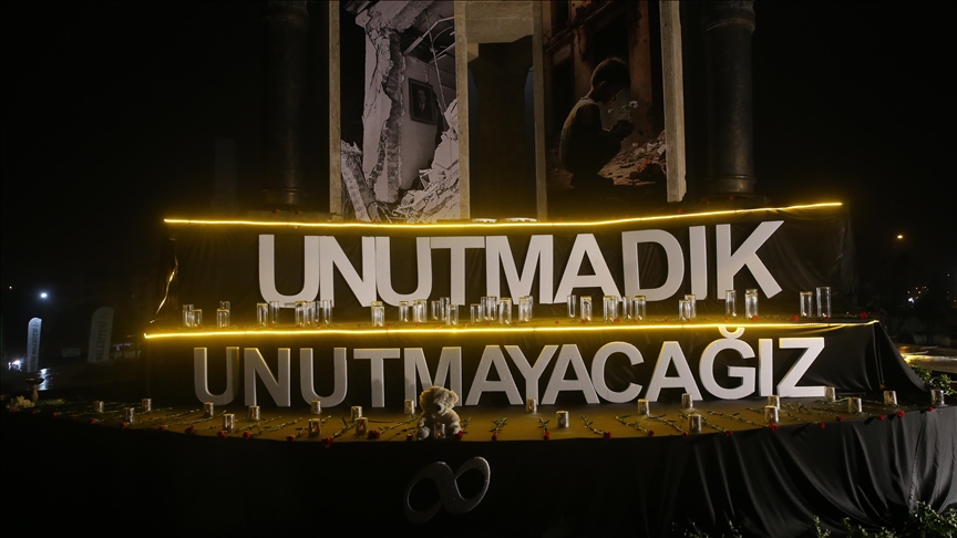 Cumhurbaşkanlığı Kabinesi üyeleri 6 Şubat depremlerinde hayatını kaybedenleri andı