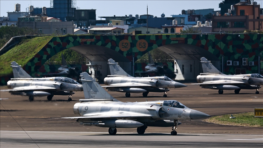 France delivers 1st Mirage 2000 fighter jets to Ukraine