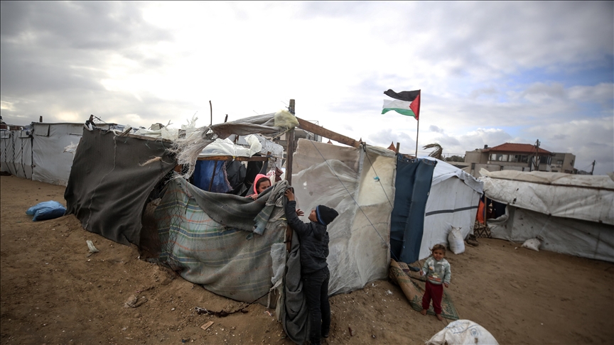 Gaza authorities warn of looming crisis as rainwater, sewage floods out displaced civilians from tents