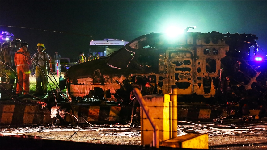 US military serviceman, 3 contractors killed in plane crash in southern Philippines