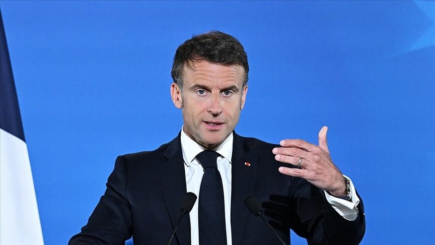 Macron congratulates Syria’s al-Sharaa, reaffirms France’s commitment to lifting sanctions