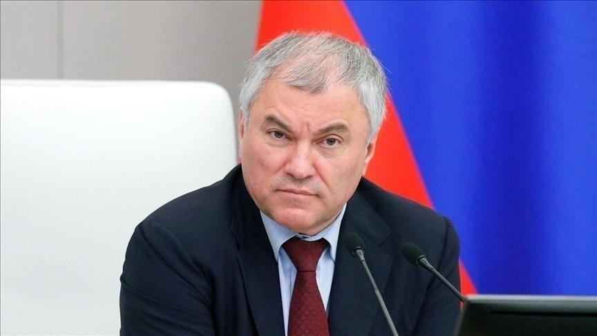 Володин отметил важность совершенствования миграционной политики в стране