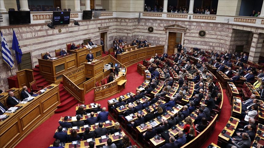 Greek parliament fails to elect new president in 3rd attempt