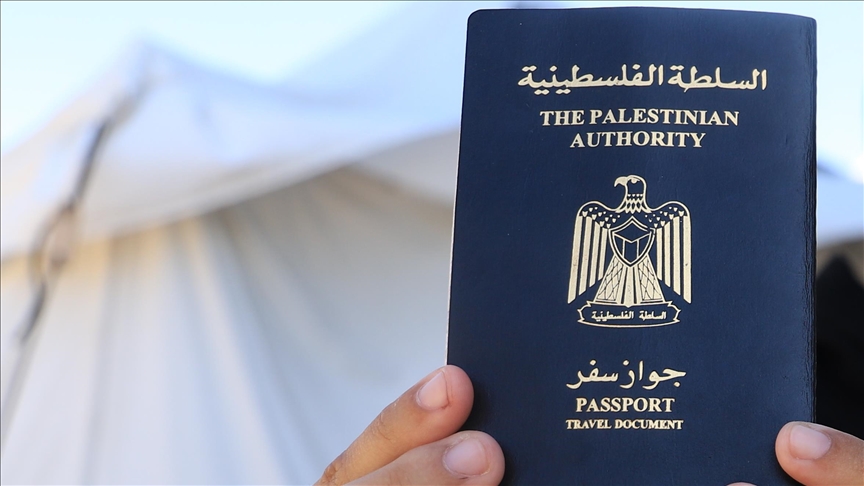 Canadian government accused of holding back on Palestinian immigrants