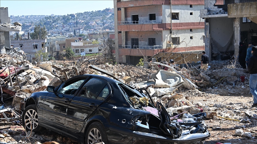 Israeli airstrikes target southern, eastern Lebanon, violating ceasefire agreement